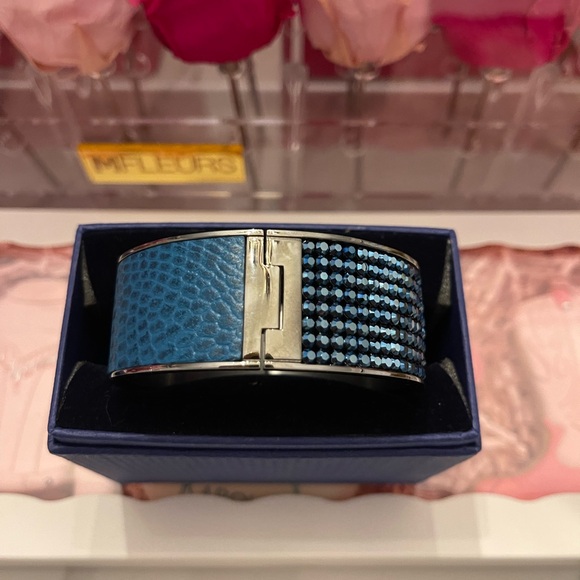 Swarovski blue crystal and leather bangle - Picture 2 of 5